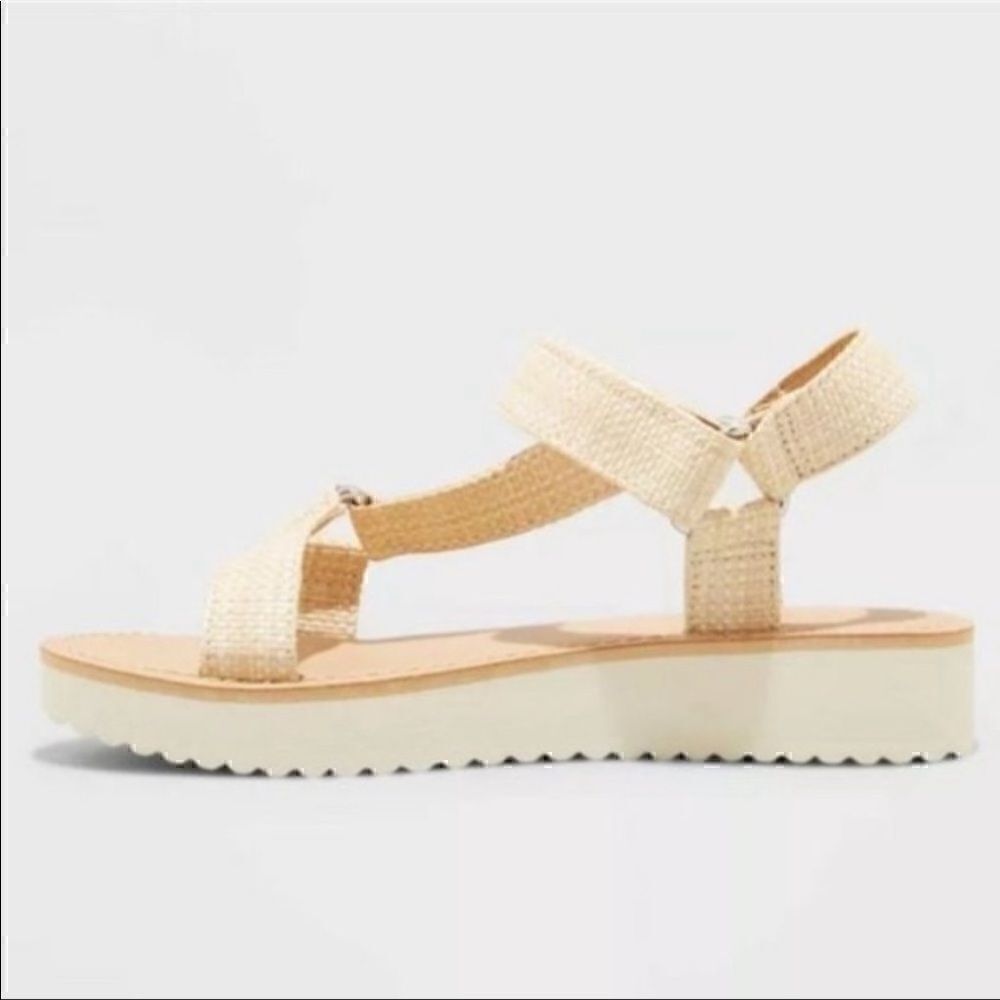 Women’s Angie Strappy Wedge Heel - Universal Thread - Picture 2 of 8